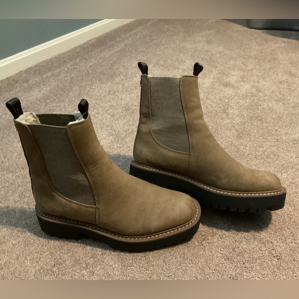 Sam Edelman Suede Lug Sole Shearling Lined Ankle Boots